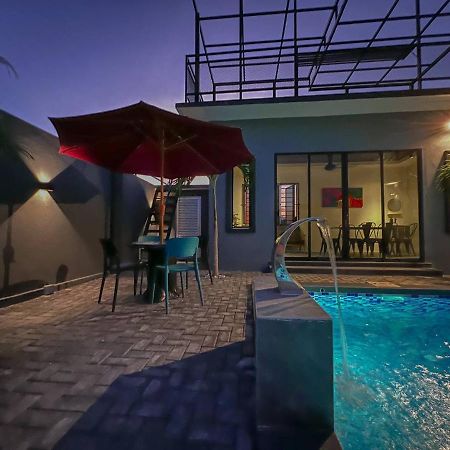 The Luxury Villa -Private Pool- Pantai Cenang  Eksteriør bilde
