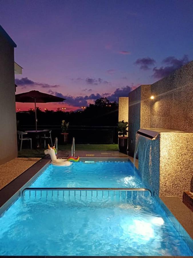The Luxury Villa -Private Pool- Pantai Cenang  Eksteriør bilde