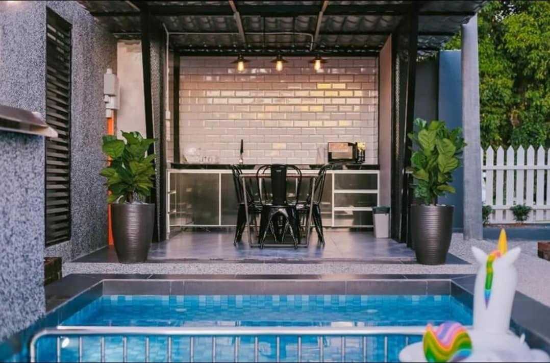 The Luxury Villa -Private Pool- Pantai Cenang  Eksteriør bilde